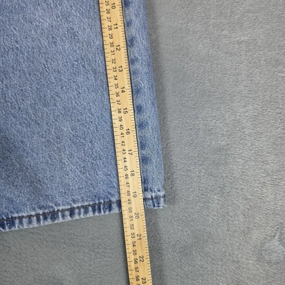 Levi's 550 Relaxed Fit Denim Shorts Men's Size 36 Light Wash Blue Jean Shorts